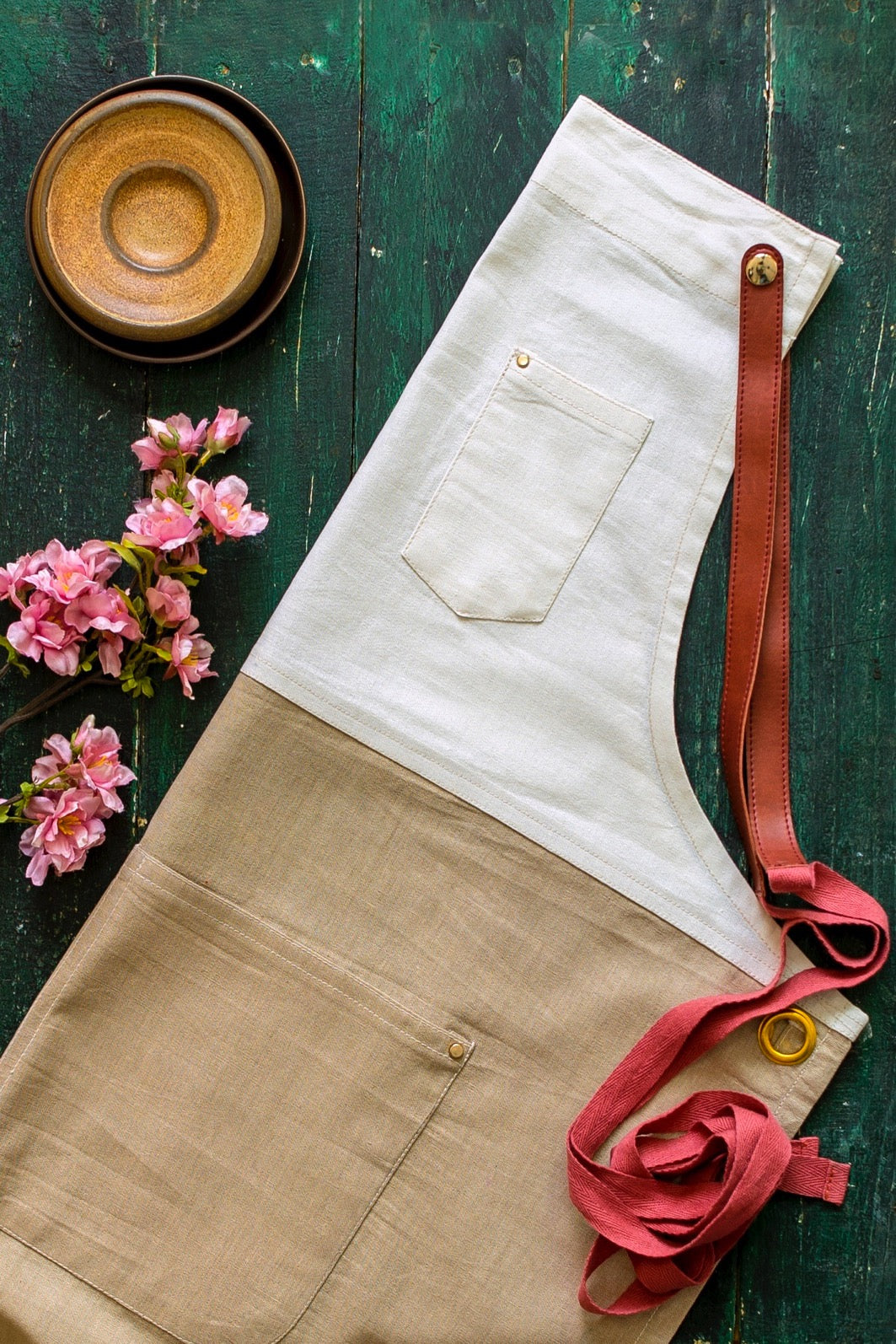 coffee-and-cream-linen-apron
